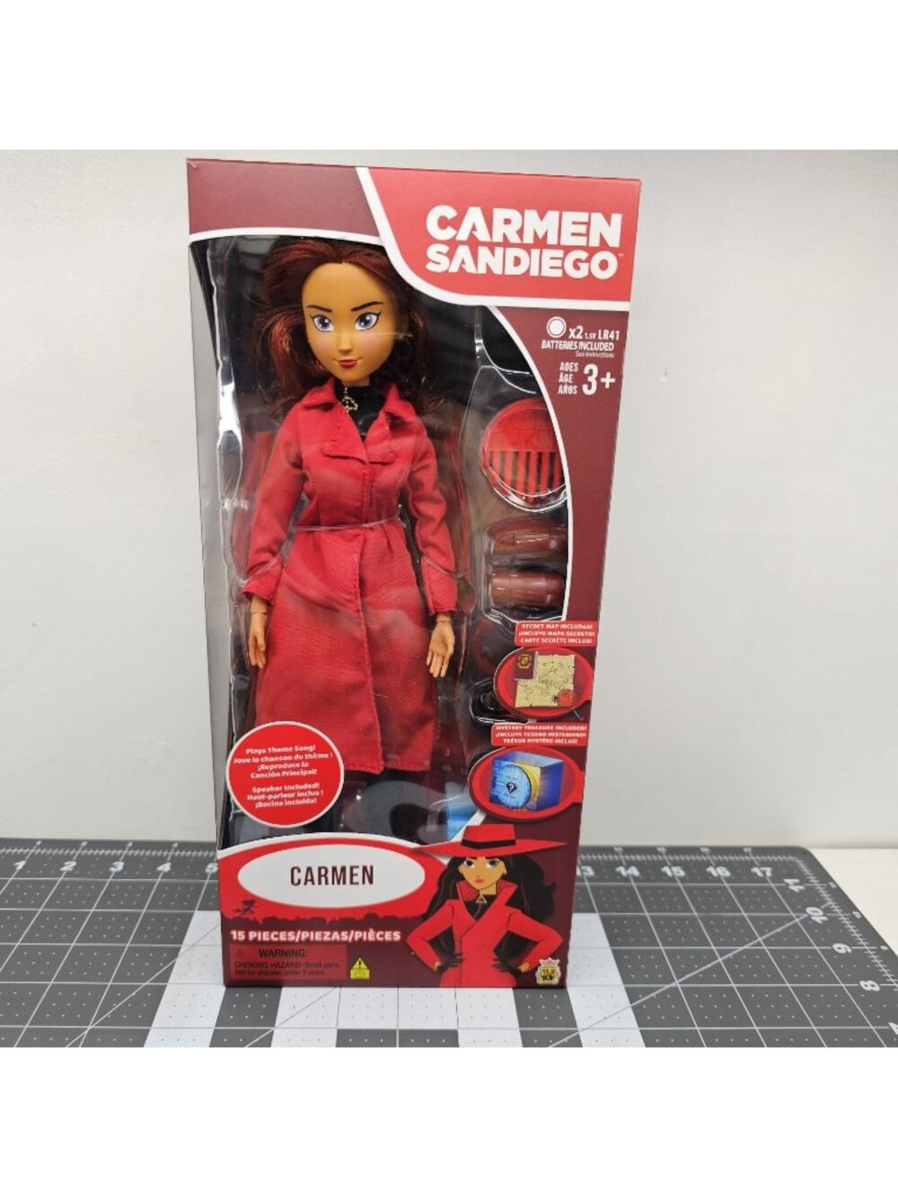 New Hasbro Carmen Sandiego Action Figure w/ Accessories Netflix TV Show Ages 3+